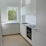 Leiti House